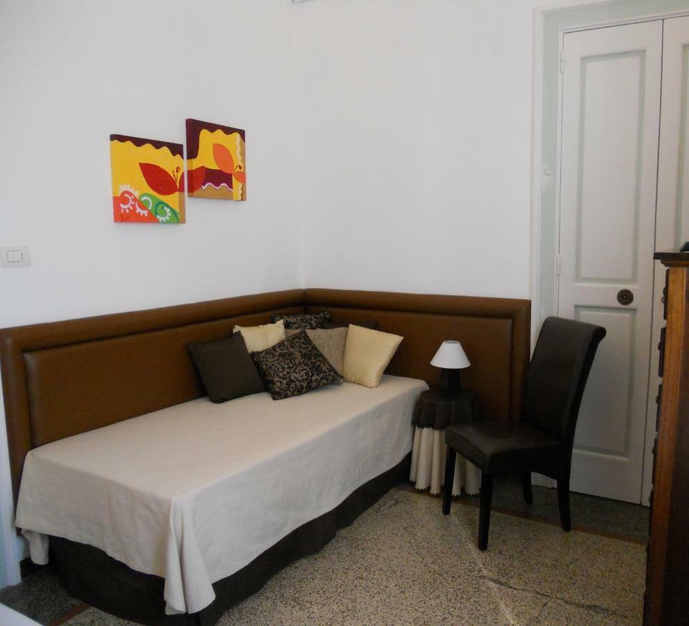 Palazzo De Tomasi B&B Gallipoli Buitenkant foto