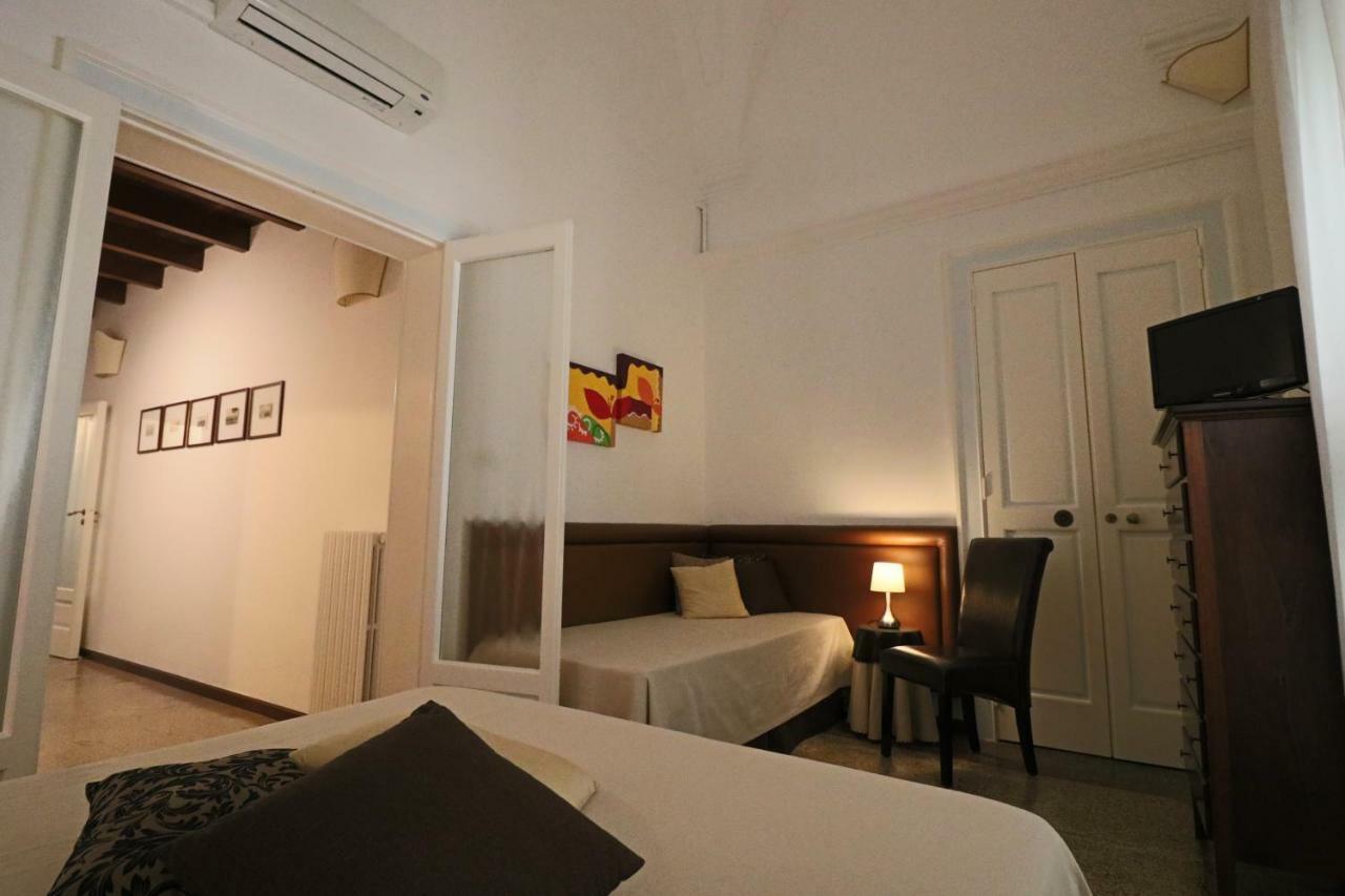 Palazzo De Tomasi B&B Gallipoli Buitenkant foto